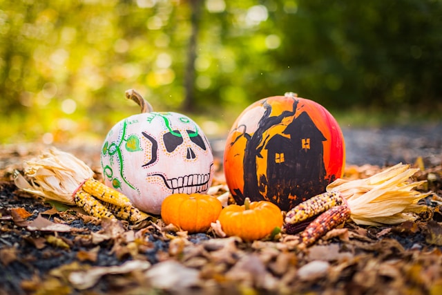 Spooky Chic: Transform Your Home with These 2024 Halloween Decor Ideas