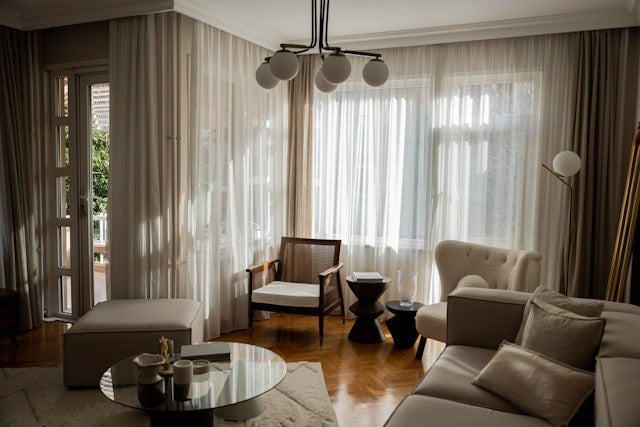 How to Create a Cozy and Inviting Home with Affordable Decor Ideas