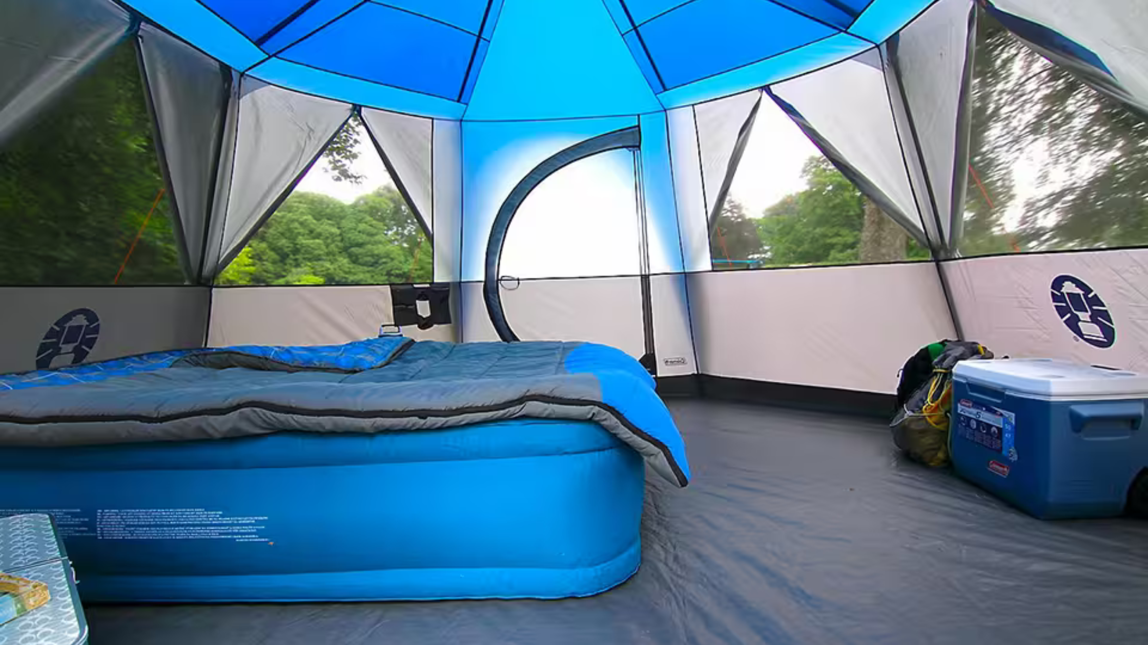 5 Must-Have Camping Accessories for Your Next Adventure